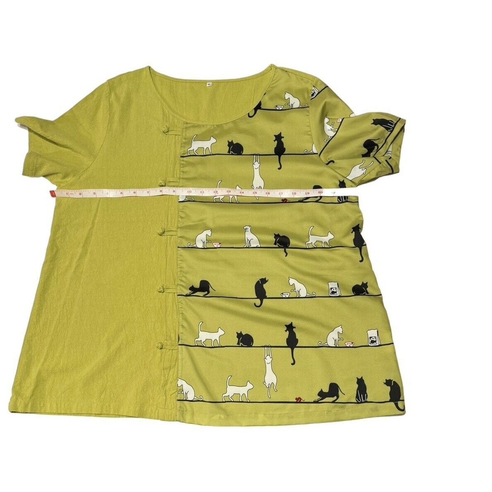 Women’s‎ XL Green Cat Blouse With Faux Knot Buttons Unique Kitty Shirt - Picture 6 of 10